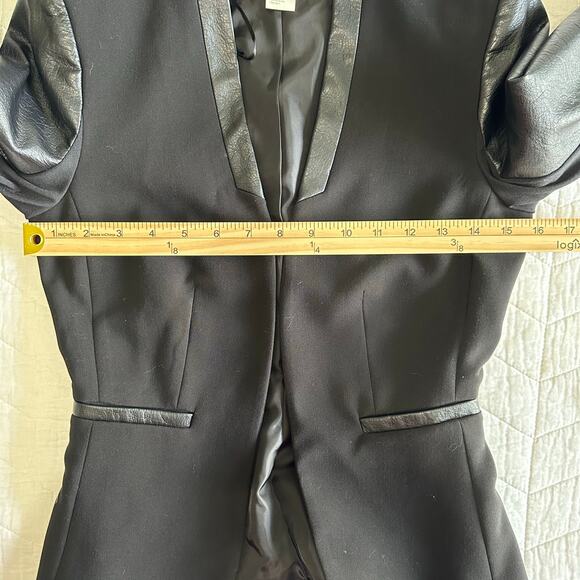 H&M Women’s Faux Leather And Knit Fabric Blazer Black Size 2 - Picture 6 of 8
